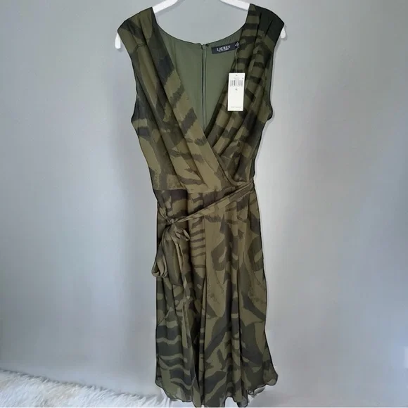 Lauren Ralph Lauren Green Midi Dress NWT Size 16 Fit & Flare - Picture 3 of 12